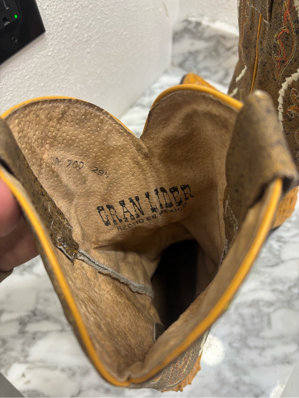 Cowboy boots - Picture 5 of 5